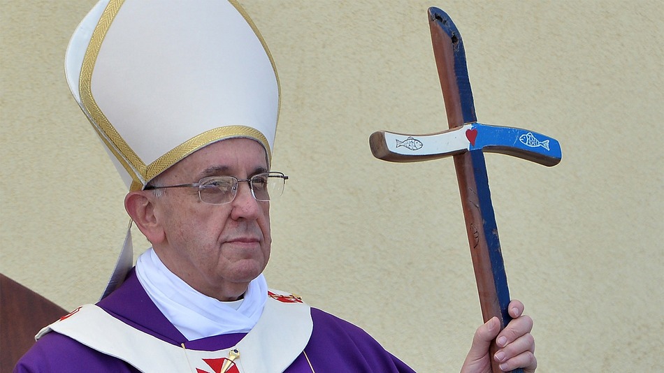Плик с три куршума до папа Франциск
