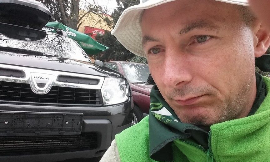 Журналист с тъжно селфи във Варна, задигнаха му номера на колата