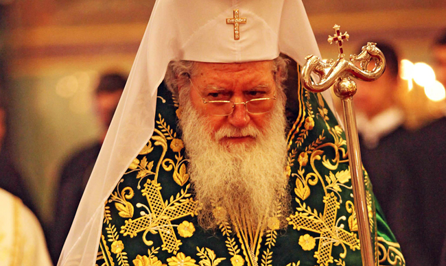 Патриарх Неофит с орден „Стара планина“