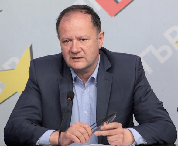 Миков: Провалът със съдебната реформа е основание за оставка