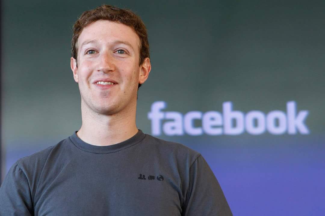 Зукърбърг обяви старта на Facebook Live