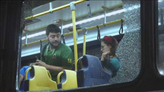 Нападнаха журналисти в Рио, има ранени