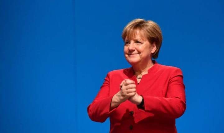 Меркел отново преизбрана