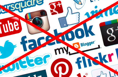 Фейсбук, Инстаграм и Уотсап  станаха недостъпни за  потребители по цял свят   