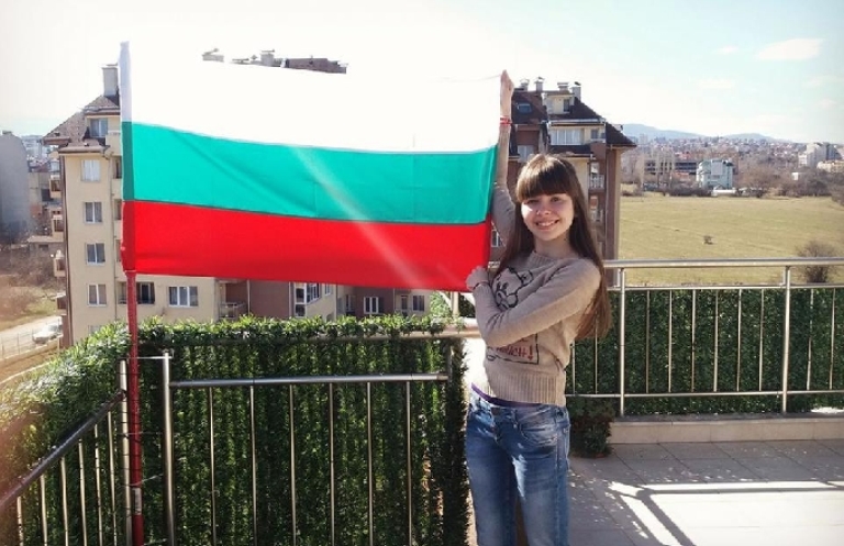 България на 3-ти март в очите на едно момиче в девети клас