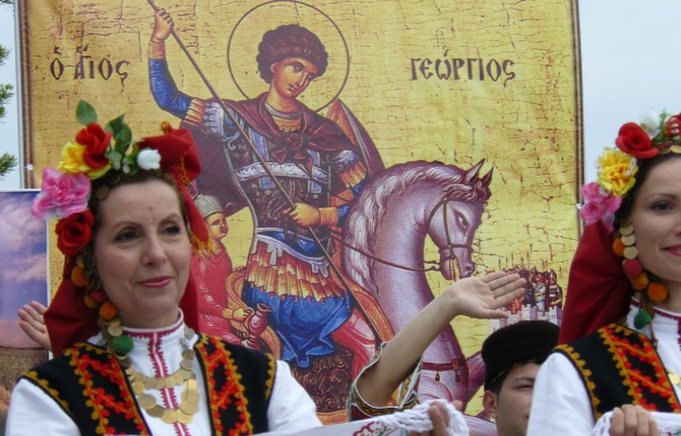624-400-gergiovden-den-na-hrabrostta-bylgarska-armiia-chestvane-praznik-parad-tradicii