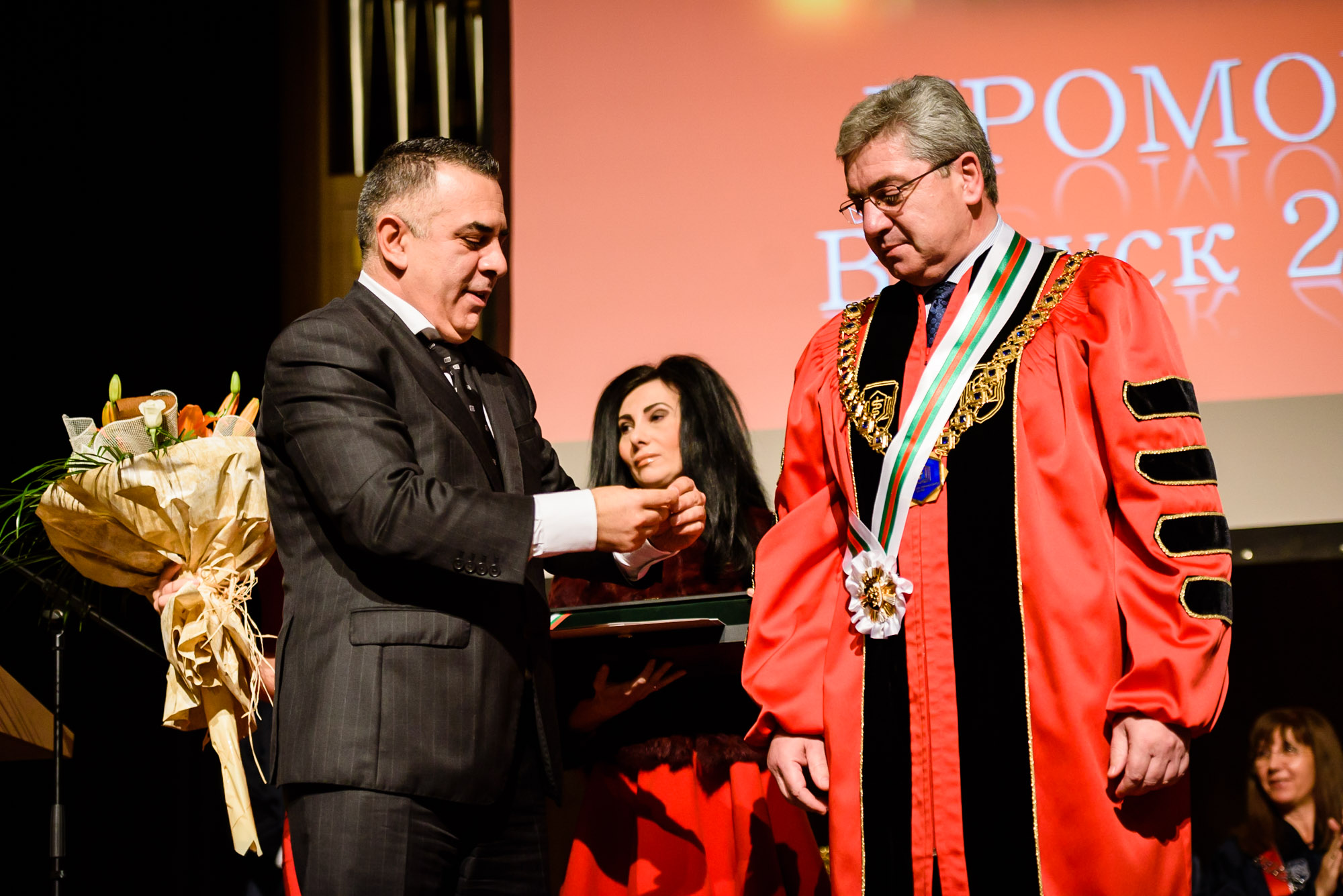 Проф. д-р Красимир Иванов получи званието „Почетен гражданин на Сливен” от кмета на града Стефан Радев