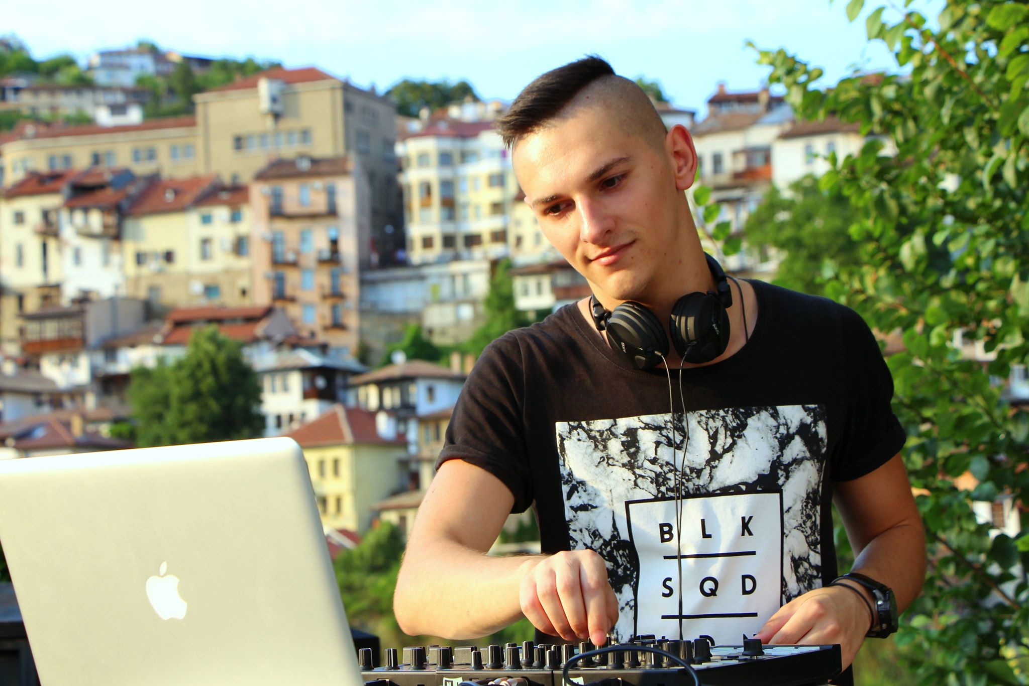 Търновският DJ Phoenix Movement стана “Най-добър млад DJ” в национално състезание