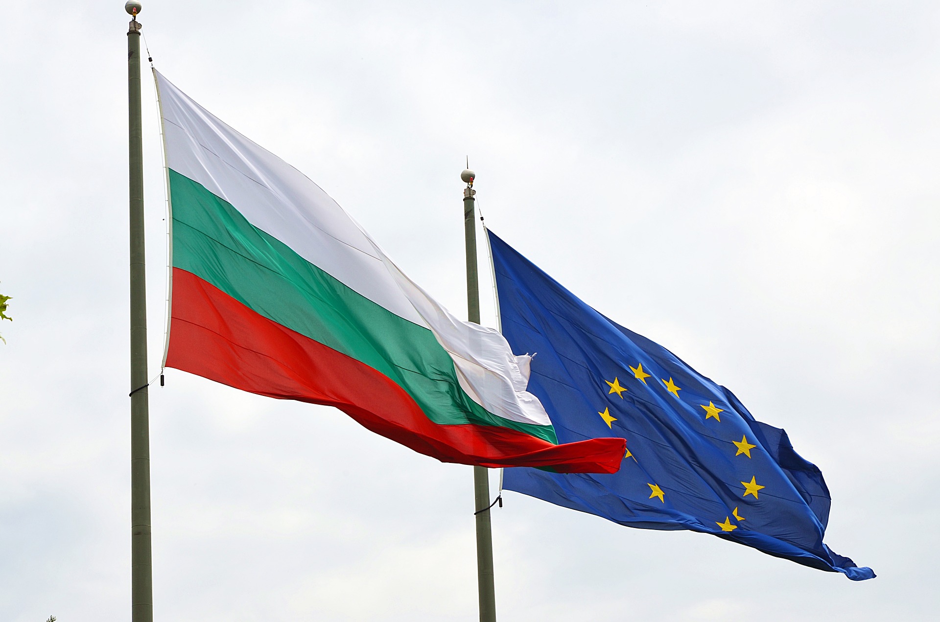Съветът на Европа: Медийният пазар в България е завзет от олигарси