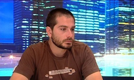 Димитър Кенаров: Ерозира доверието към журналистите