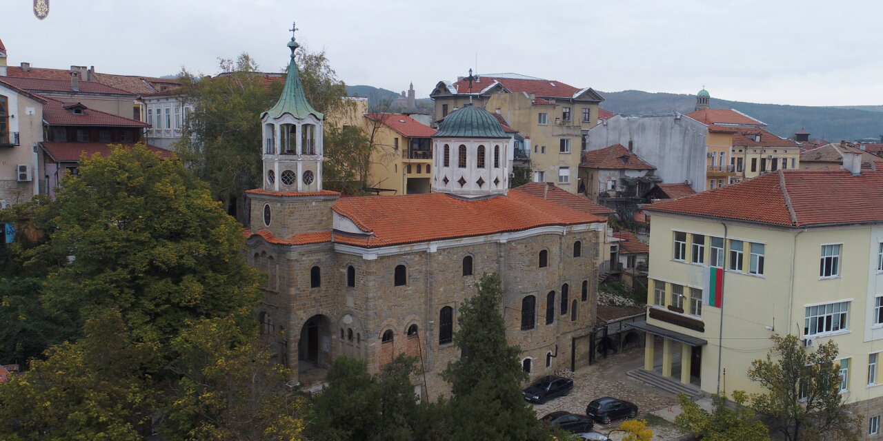 Община В. Търново търси финансиране за реставрация на храма „Св. св. Константин и Елена“