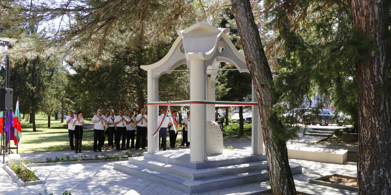 Паметник на делото на Уста Колю Фичето бе открит във Велико Търново