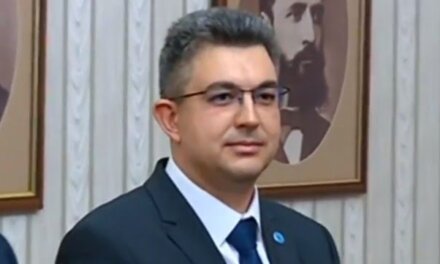 Пламен Николов- кандидатът на ИТН за премиер, биография