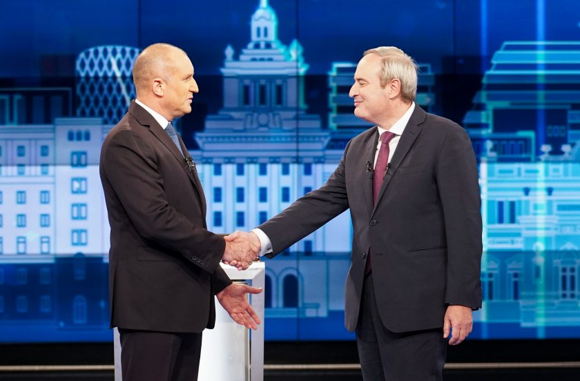 Президентският дебат: Радев и Герджиков един срещу друг в ефира на БНТ (Снимки)