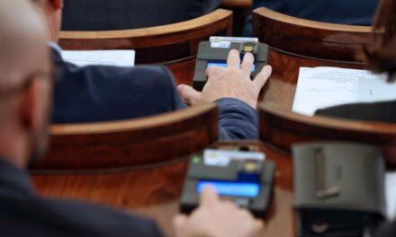 Депутатите гласуват състава на част от постоянните комисии в 47-ото Народно събрание