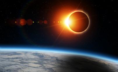 Наблюдаваме две слънчеви затъмнения през 2022