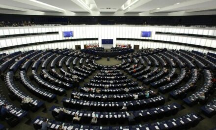 Евродепутати обезпокоени от „войната на българското правителство срещу прокуратурата“