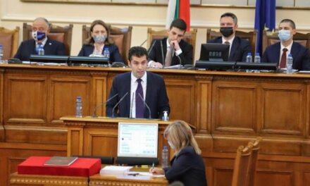 Кирил Петков: Не игнорираме българската позиция в разговорите със Скопие (ОБНОВЕНА)