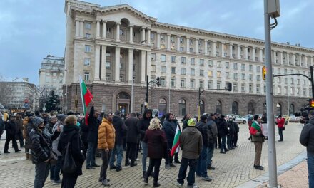 Протест в подкрепа на Стефан Янев (СНИМКИ)