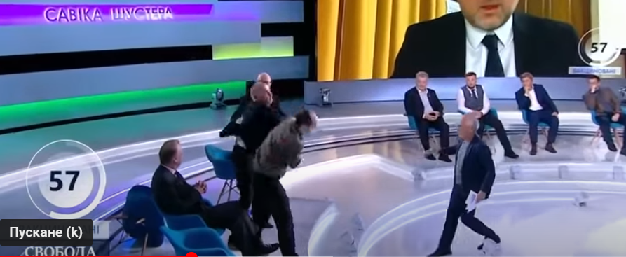 Топ журналист и депутат се сбиха в националната телевизия на Украйна заради Русия и НАТО