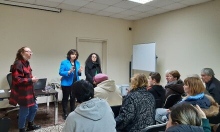 Бежанци от Запорожие на среща с областния управител на Велико Търново Людмила Илиева