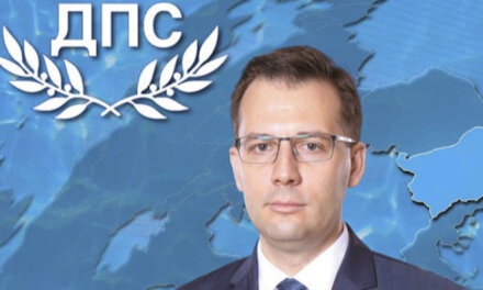 Станислав Анастасов от ДПС твърди, че премиерът е отправил заплаха към него