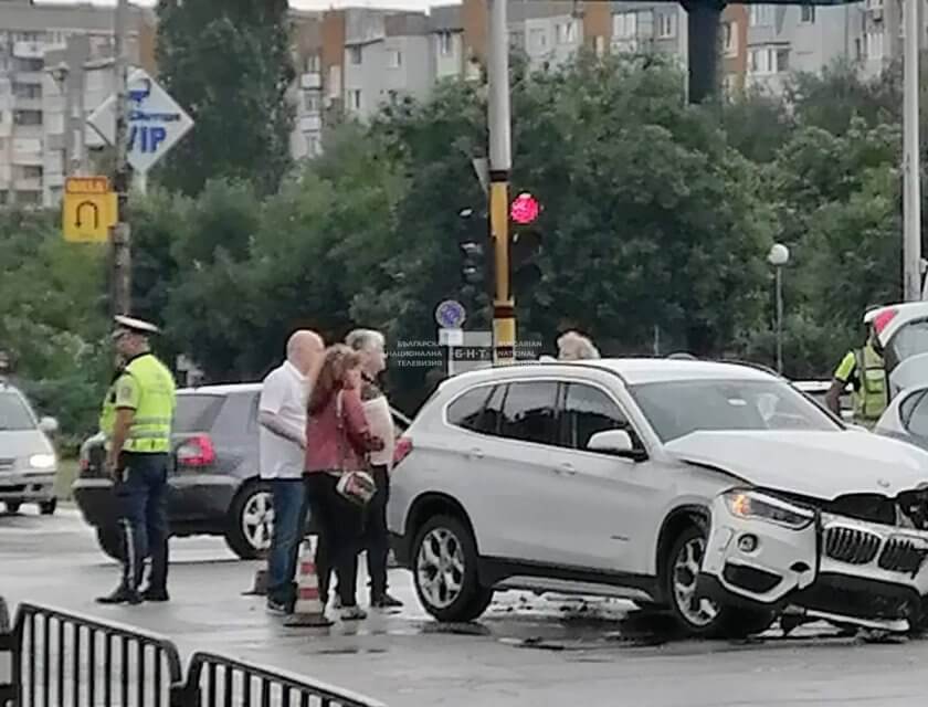 Съпругата на Бойко Рашков катастрофира в София